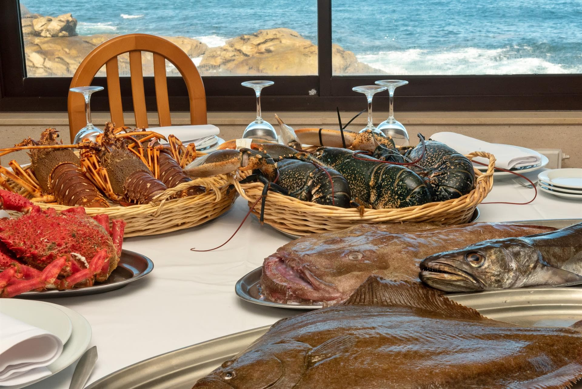 Baiona comer marisco